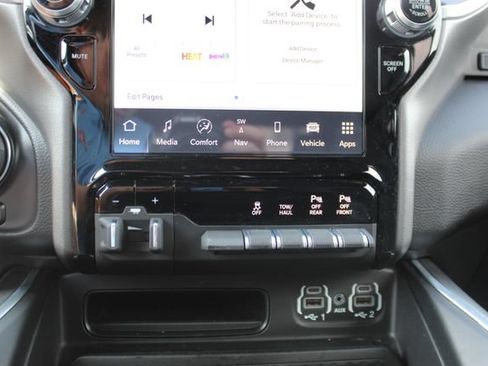 Used 2023 RAM 1500 Big Horn AWD/4WD image 26