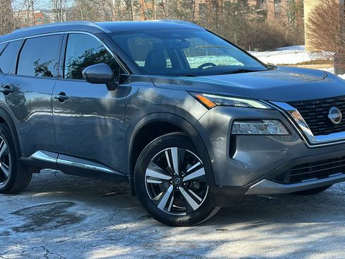 Certified 2023 Nissan Rogue SL w/ SL Premium Package image 1