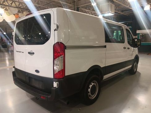 Used 2023 Ford Transit 250 Low Roof RWD image 13