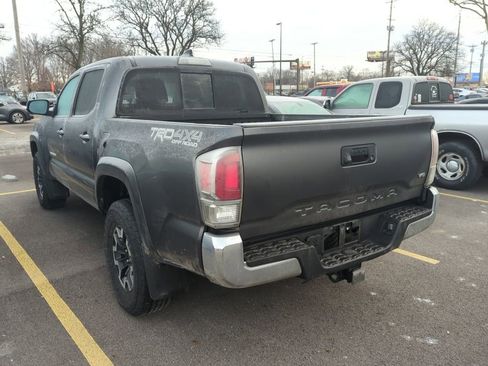 Used 2020 Toyota Tacoma TRD Off-Road image 4