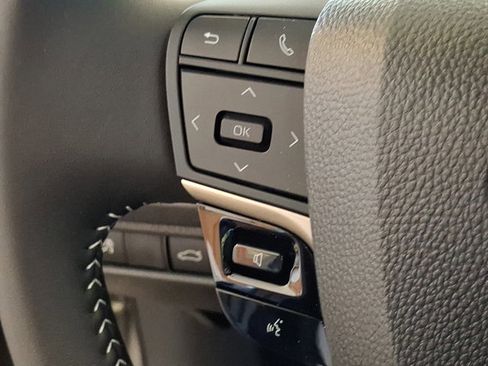 Used 2026 Toyota Camry SE w/ Convenience Package image 20