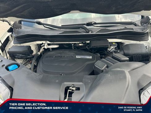 Used 2017 Honda Pilot Touring image 17