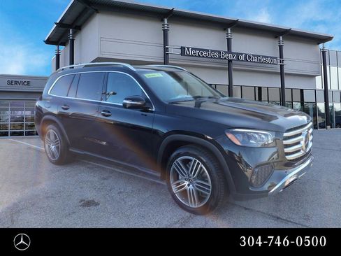 Used 2025 Mercedes-Benz GLS 450 4MATIC image 1