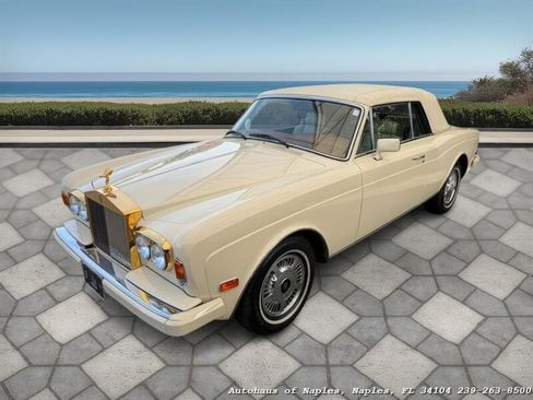 Used 1990 Rolls-Royce Corniche III RWD image 25