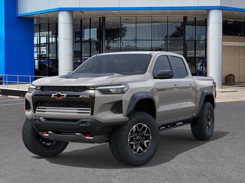 New 2026 Chevrolet Colorado ZR2 w/ Technology Package AWD/4WD image 6