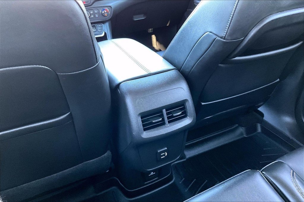 Used 2019 GMC Terrain SLT w/ Preferred Package AWD/4WD image 22