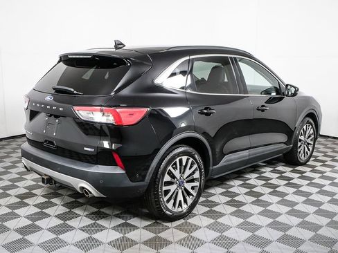 Used 2020 Ford Escape Titanium image 7