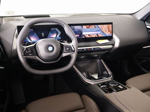 New 2026 BMW X3 xDrive30 w/ Premium Package image 2