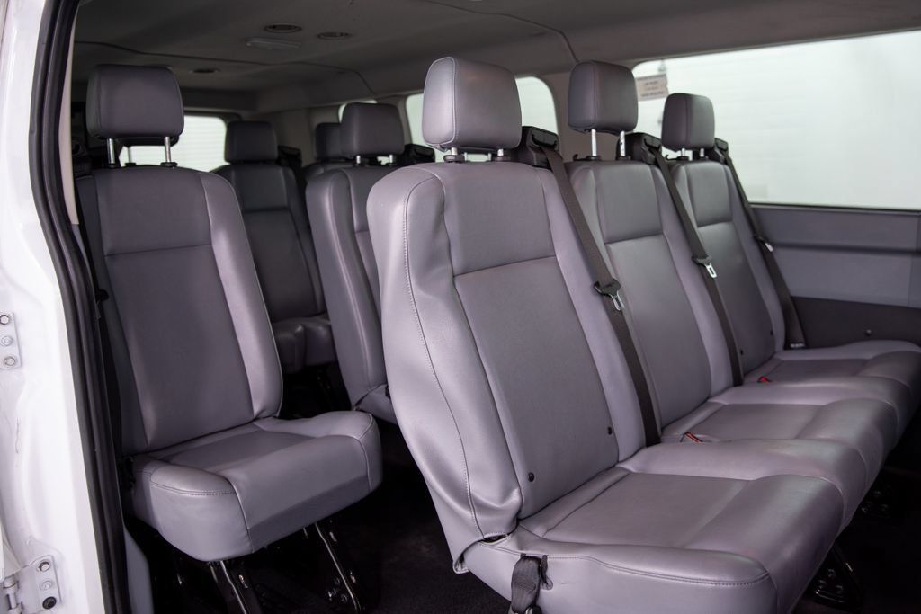 Used 2018 Ford Transit 350 XL RWD image 12