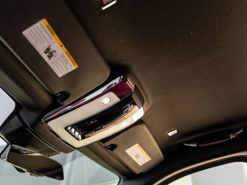 Used 2023 Rolls-Royce Cullinan image 27