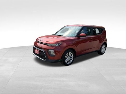 Used 2021 Kia Soul LX FWD image 7