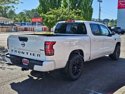 New 2026 Nissan Frontier SV w/ All-Weather Content Package AWD/4WD image 5