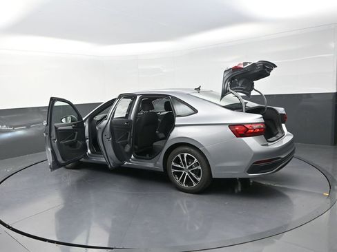 Used 2026 Volkswagen Jetta Sport FWD image 35