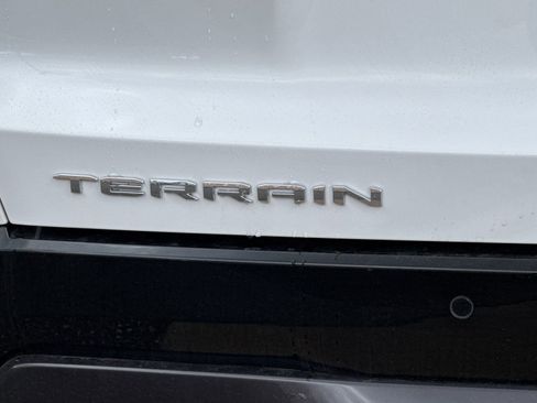 New 2026 GMC Terrain AT4 AWD/4WD image 27
