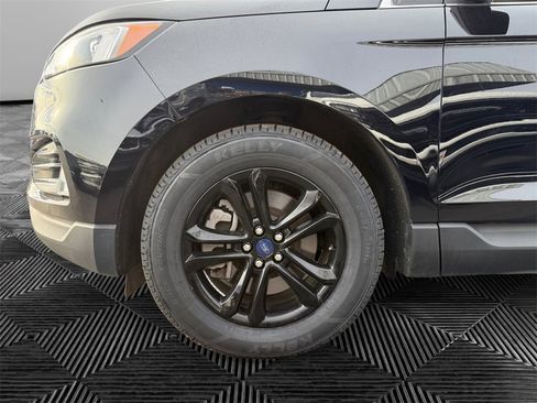 Used 2023 Ford Edge SEL w/ Convenience Package image 14
