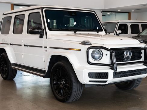 Used 2020 Mercedes-Benz G 550 image 3