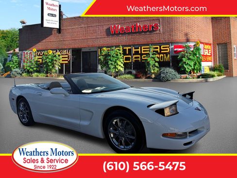 Used 2004 Chevrolet Corvette Convertible w/ Preferred Equipment Group image 1