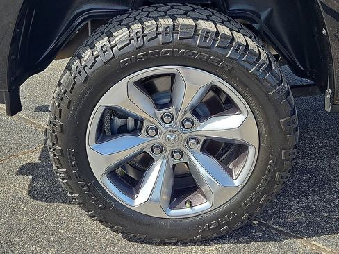 Used 2022 RAM 1500 Limited AWD/4WD image 7