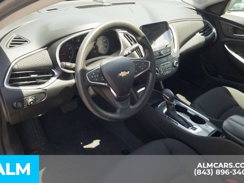 Used 2024 Chevrolet Malibu LT FWD image 5
