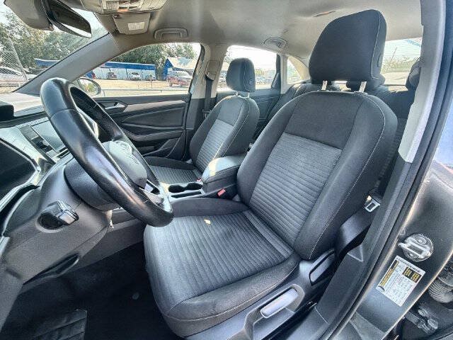 Used 2024 Volkswagen Jetta S FWD image 18
