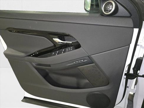 New 2026 Land Rover Range Rover Evoque S AWD/4WD image 27