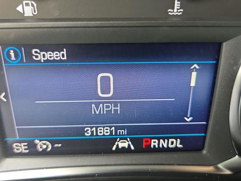 Used 2023 Chevrolet Equinox LT image 29