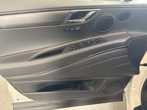 New 2026 Genesis GV80 3.5T Prestige image 18