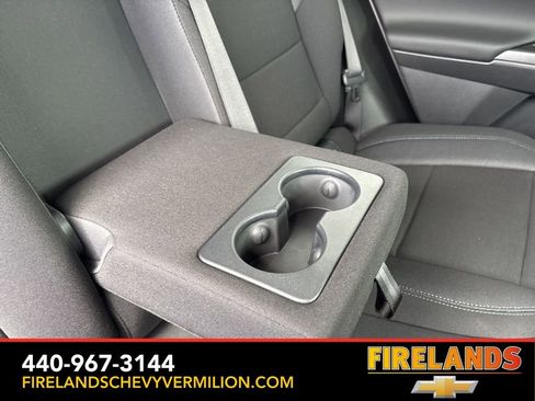 New 2026 Chevrolet Equinox EV LT image 40