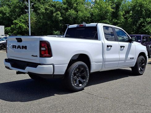 New 2026 RAM 1500 Express AWD/4WD image 4