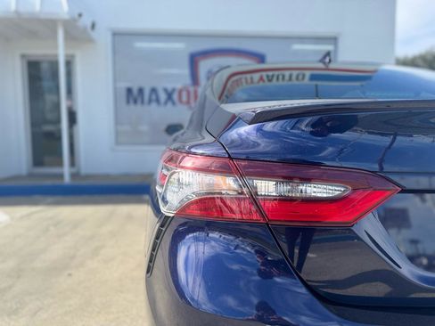 Used 2022 Toyota Camry SE image 28