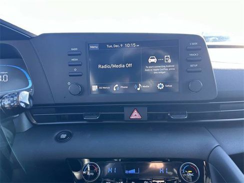 New 2026 Hyundai Elantra Sport image 8