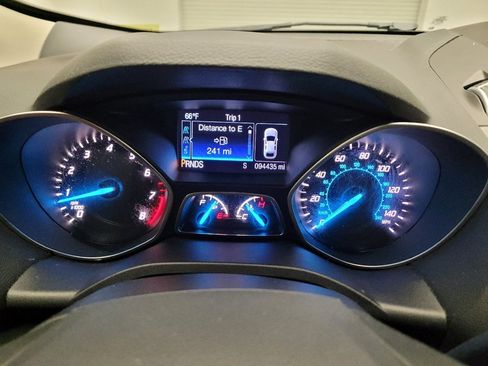 Used 2016 Ford Escape Titanium AWD/4WD image 23