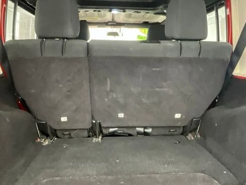 Used 2011 Jeep Wrangler Unlimited Sport image 20