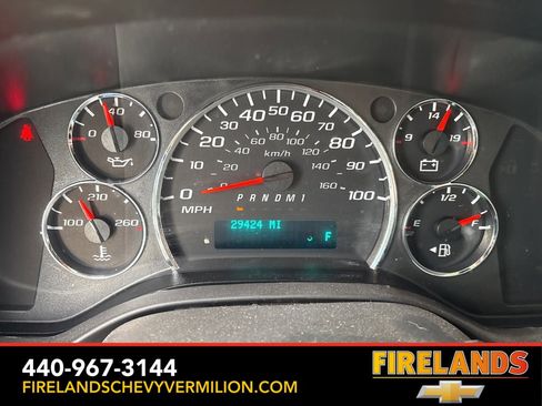 Used 2017 Chevrolet Express 3500 Extended image 18