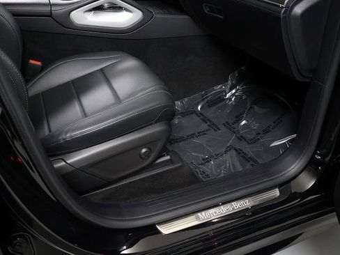 Used 2022 Mercedes-Benz GLE 450 4MATIC image 39