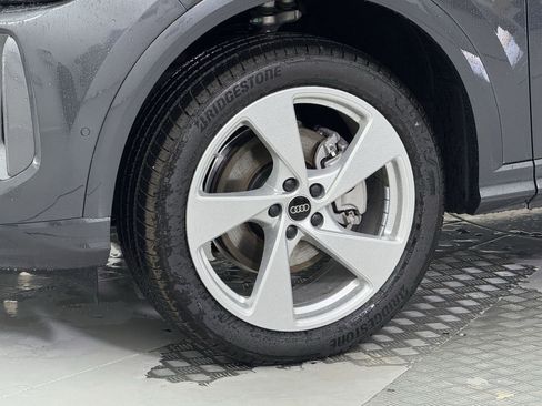 New 2025 Audi Q5 Premium Plus image 10