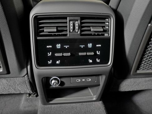 New 2026 Porsche Cayenne AWD/4WD image 34