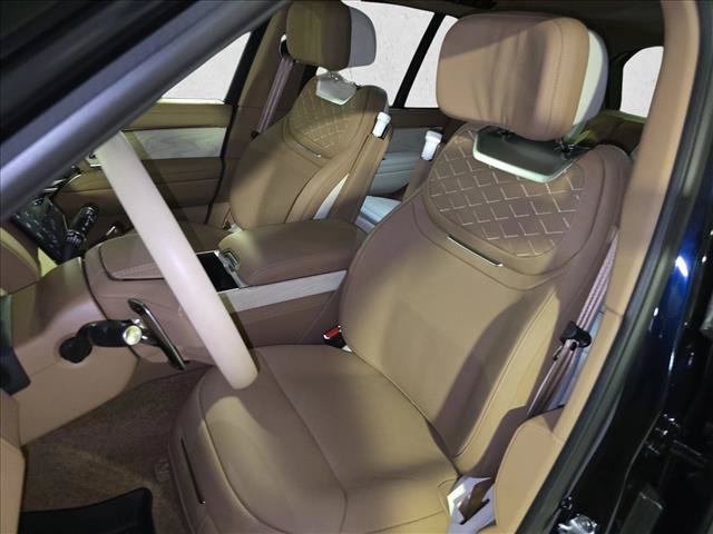 New 2026 Land Rover Range Rover SV AWD/4WD image 15