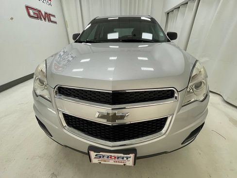 Used 2013 Chevrolet Equinox LS AWD/4WD image 2