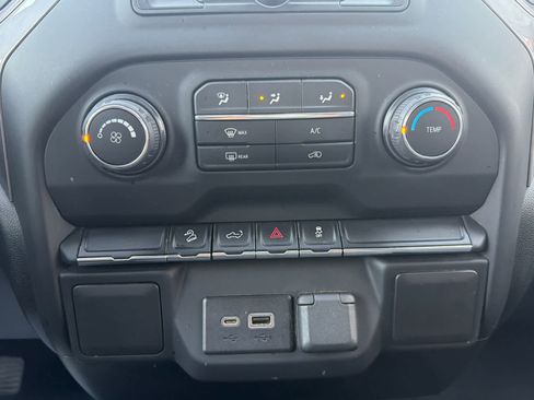 Used 2021 Chevrolet Silverado 1500 Custom Trail Boss image 27