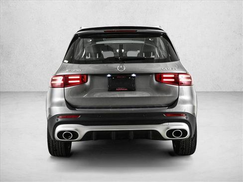Used 2026 Mercedes-Benz GLB 35 AMG 4MATIC image 7