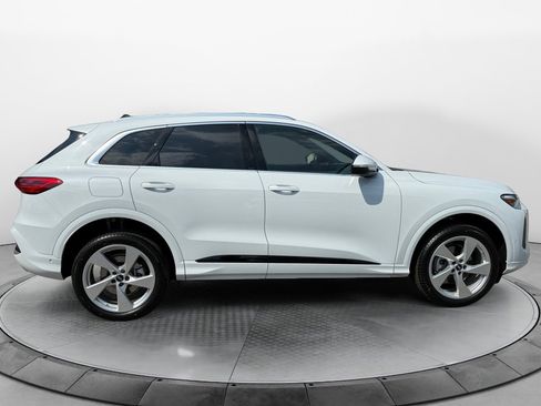 New 2025 Audi Q5 Premium Plus image 8
