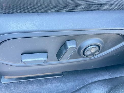 Certified 2024 Jeep Grand Cherokee Laredo X RWD image 20