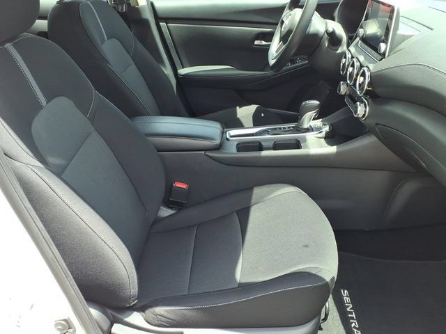 Used 2024 Nissan Sentra SV FWD image 8