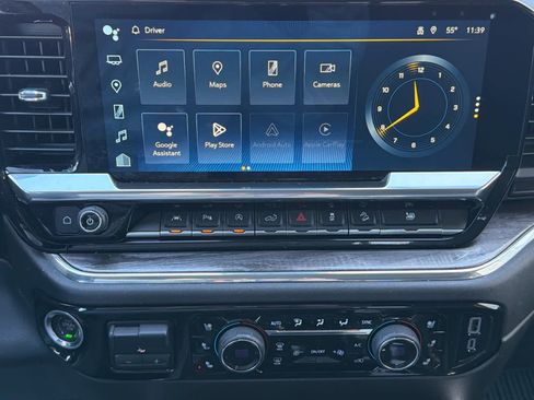 Used 2023 Chevrolet Silverado 1500 LTZ w/ Technology Package image 28