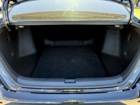 Used 2025 Honda Accord Sport image 31