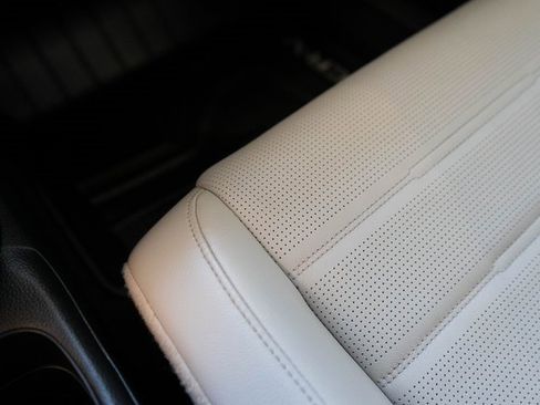 Used 2023 Honda CR-V EX-L image 31