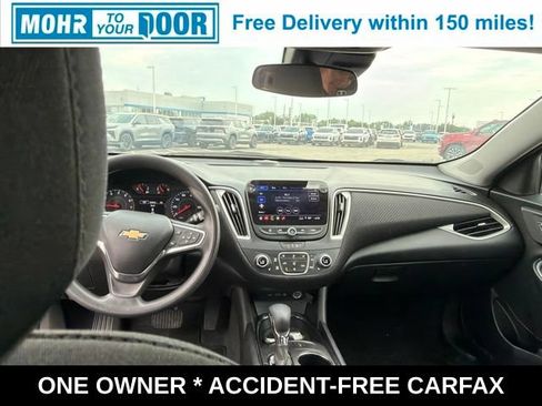 Used 2025 Chevrolet Malibu LT FWD image 39