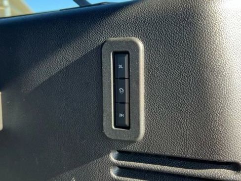 Used 2017 Ford Expedition EL Limited image 26