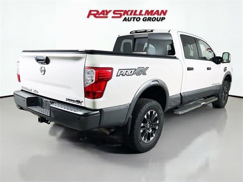 Used 2019 Nissan Titan PRO-4X w/ Pro-4x Convenience Package image 7